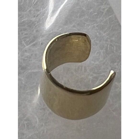 14k Gold Single Ear Cuff - Picture 14 of 14